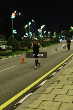 Runner Photo 4283975
