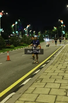Runner Photo 4283984