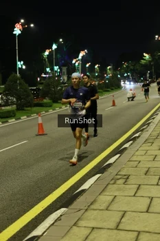 Runner Photo 4283995