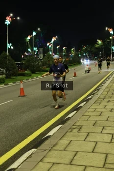 Runner Photo 4283997