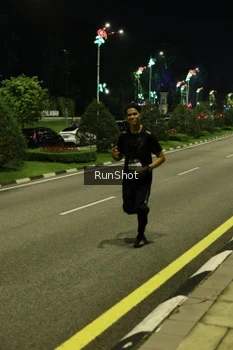 Runner Photo 4283999