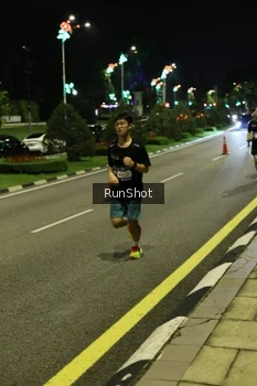Runner Photo 4284008