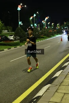 Runner Photo 4284013