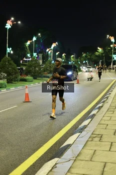 Runner Photo 4284021