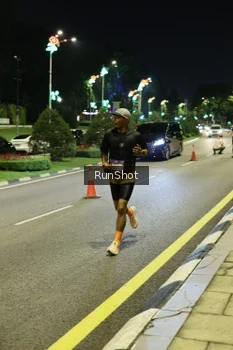 Runner Photo 4284026
