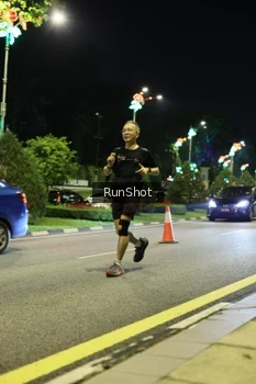 Runner Photo 4284037
