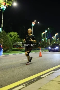 Runner Photo 4284042