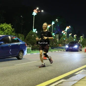 Runner Photo 4284045