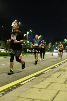 Runner Photo 4284047