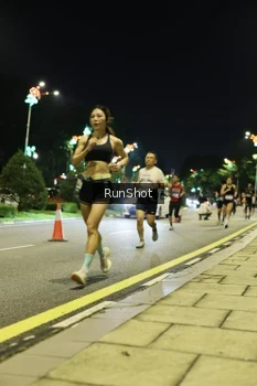 Runner Photo 4284082