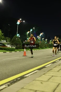 Runner Photo 4284083