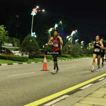 Runner Photo 4284089