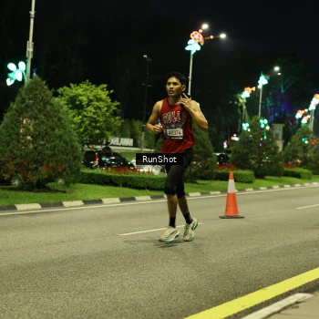 Runner Photo 4284099