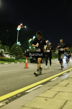 Runner Photo 4284108