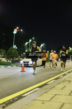 Runner Photo 4284137