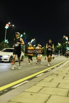 Runner Photo 4284148