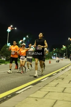 Runner Photo 4284153