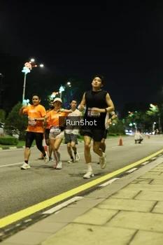 Runner Photo 4284162