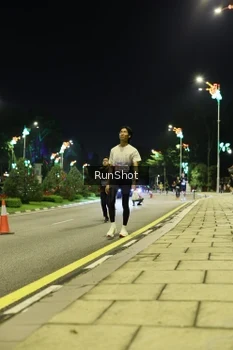 Runner Photo 4284163