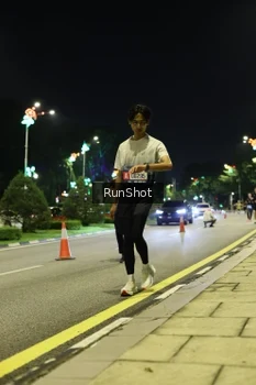 Runner Photo 4284173
