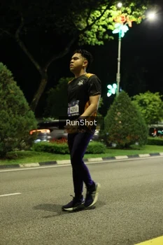 Runner Photo 4284179