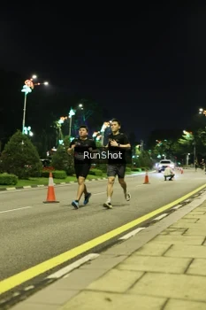 Runner Photo 4284193