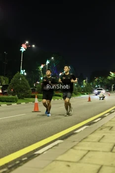 Runner Photo 4284196