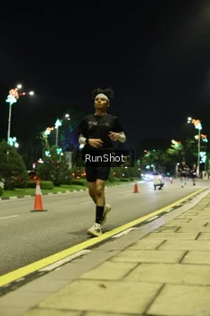Runner Photo 4284230