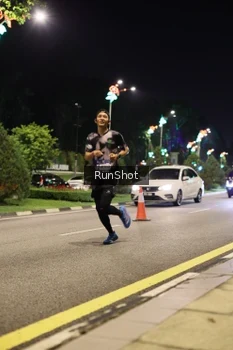 Runner Photo 4284233