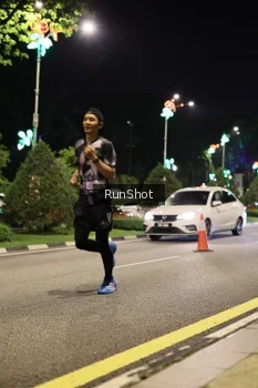 Runner Photo 4284244