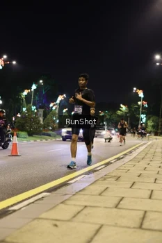 Runner Photo 4284247