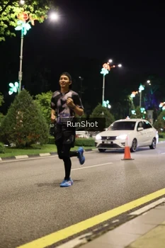 Runner Photo 4284249