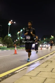 Runner Photo 4284257