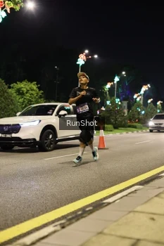 Runner Photo 4284259