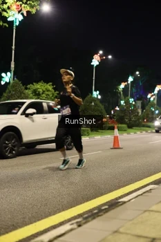 Runner Photo 4284273