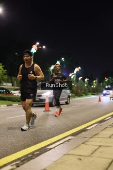 Runner Photo 4284279