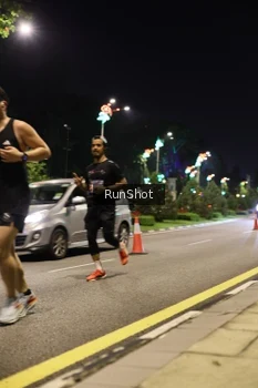 Runner Photo 4284280