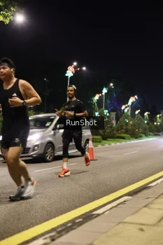 Runner Photo 4284286