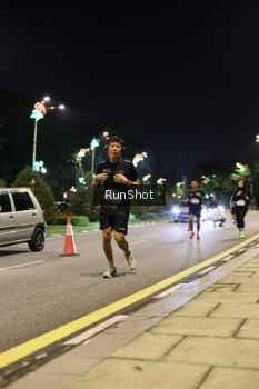 Runner Photo 4284303