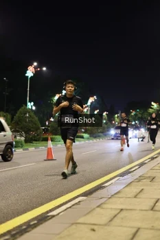 Runner Photo 4284307