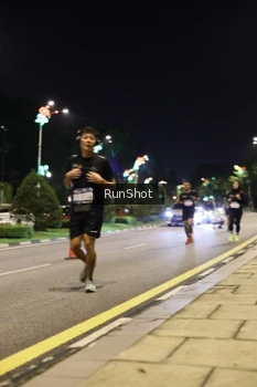 Runner Photo 4284308
