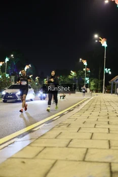 Runner Photo 4284315
