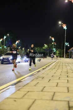 Runner Photo 4284316