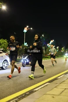 Runner Photo 4284328