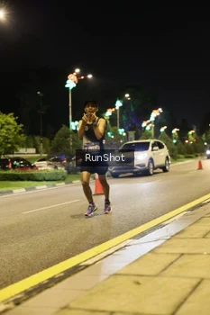 Runner Photo 4284337
