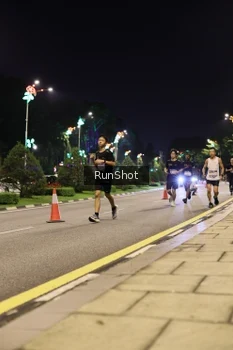 Runner Photo 4284360