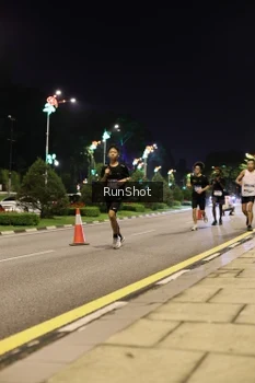Runner Photo 4284363