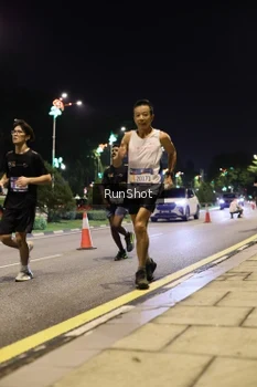 Runner Photo 4284399