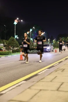 Runner Photo 4284445