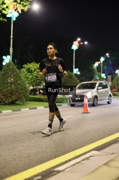 Runner Photo 4284446